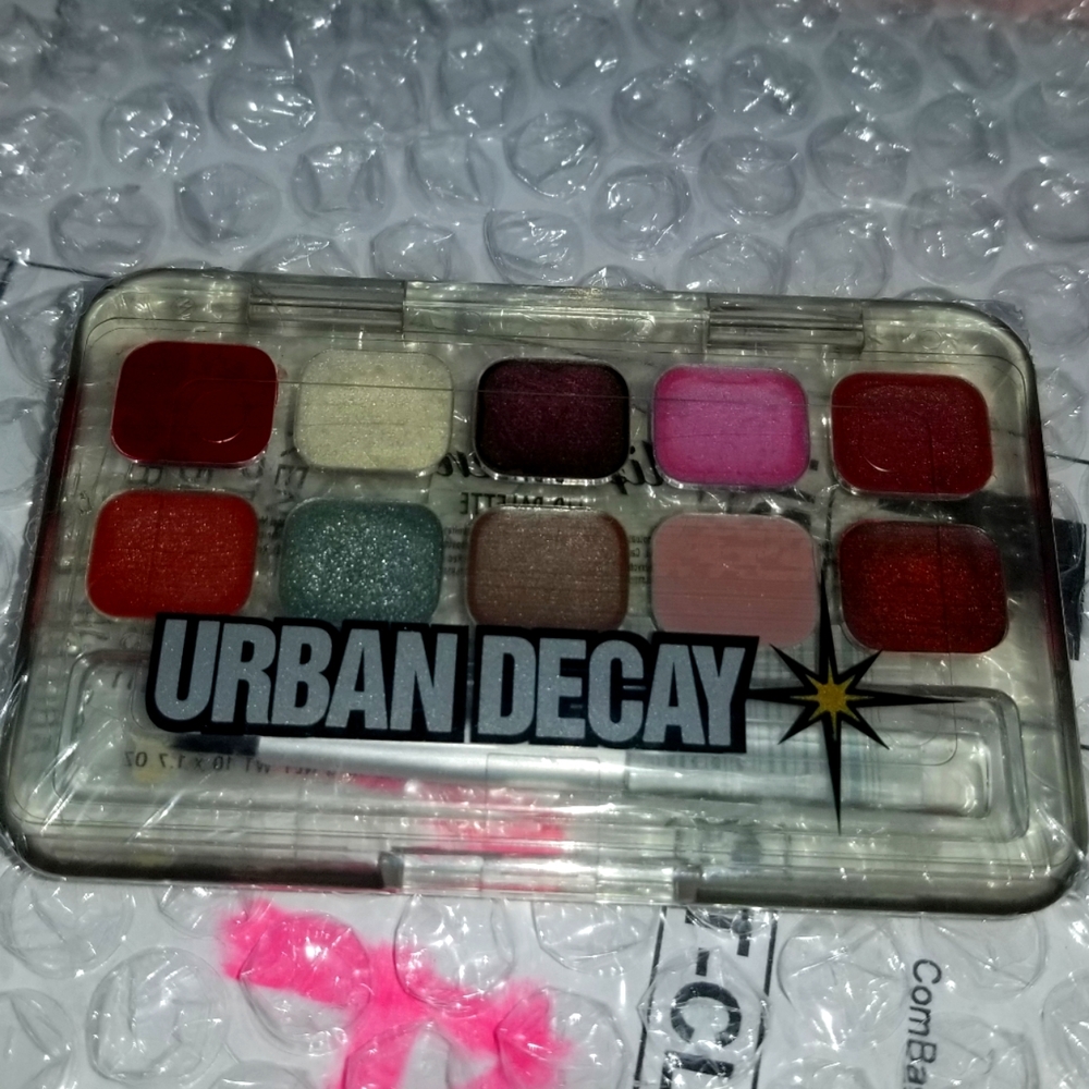 Urban decay lip arsenal vintage collector item